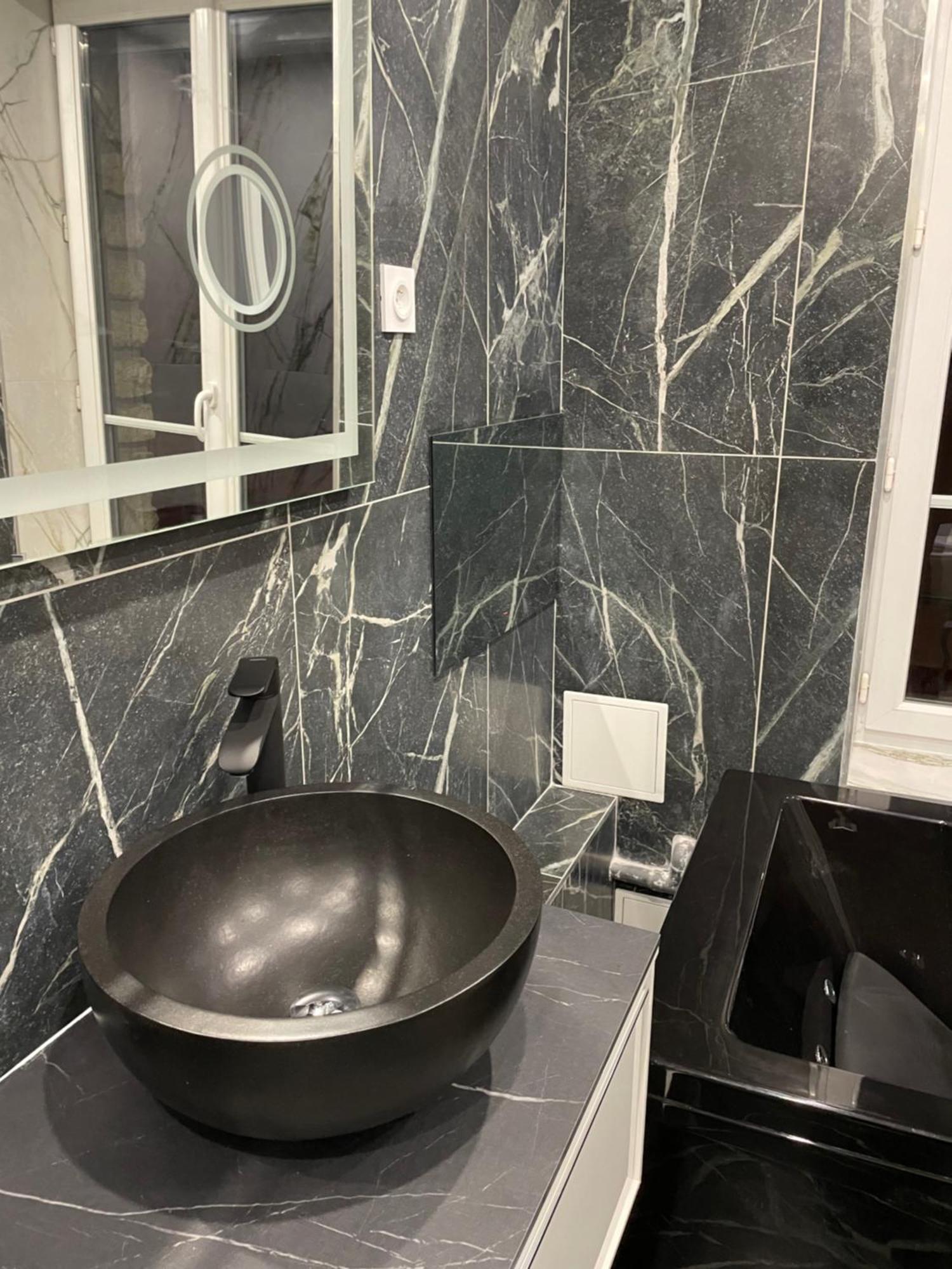 Proche Paris - Style Bali 350 M Gare Mantes Apartment Exterior foto